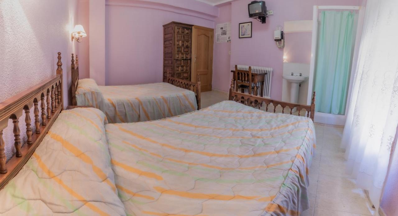 Pension Virginia By Vivere Stays Salamanca Dış mekan fotoğraf