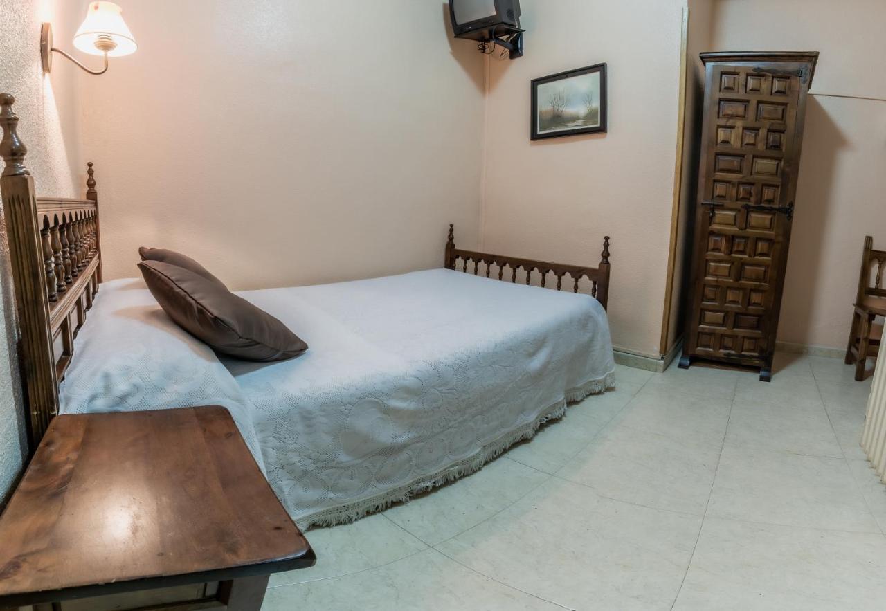 Pension Virginia By Vivere Stays Salamanca Dış mekan fotoğraf