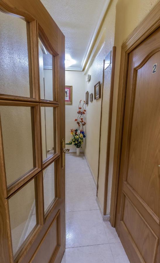 Pension Virginia By Vivere Stays Salamanca Dış mekan fotoğraf